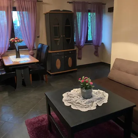 Heep ベッド・アンド・ブレックファスト