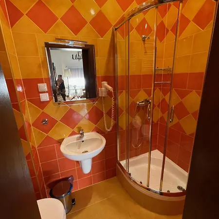 ベッド・アンド・ブレックファスト Heep