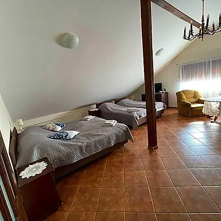 Heep Bed & Breakfast Białogóra